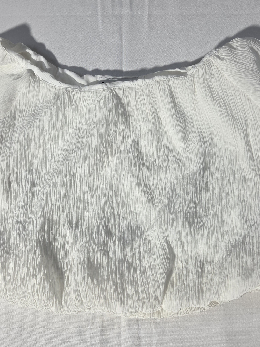HYFVE White Off The Shoulder Crinkle Crop Top Blouse Puff Sleeve Boho festival L